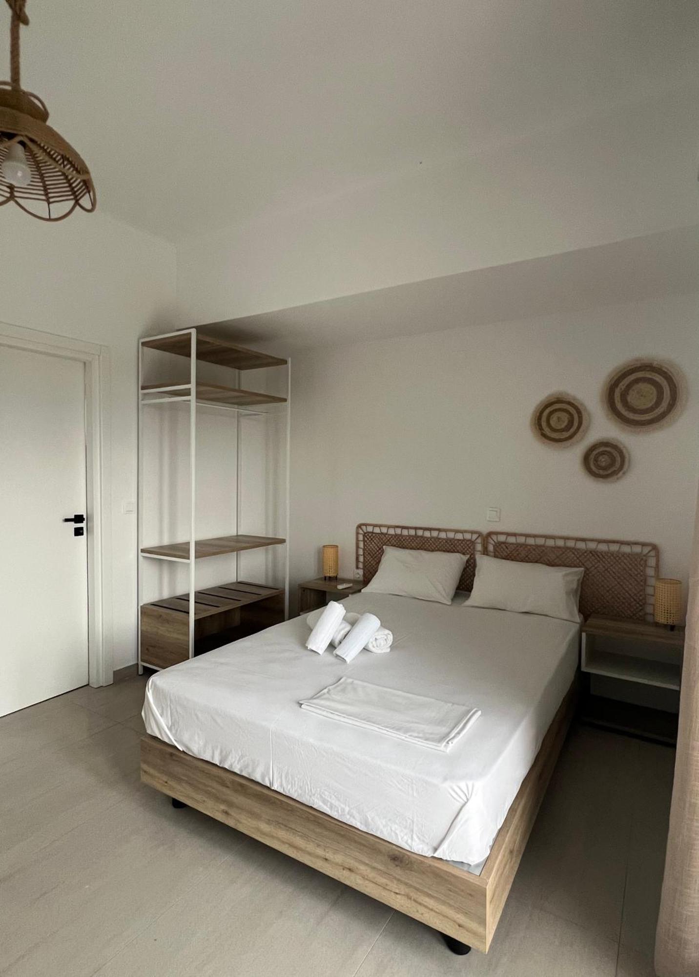 Sunshine Apartments And Rooms 尼基亚娜 外观 照片